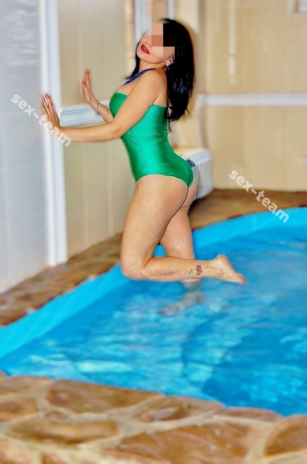 Полина